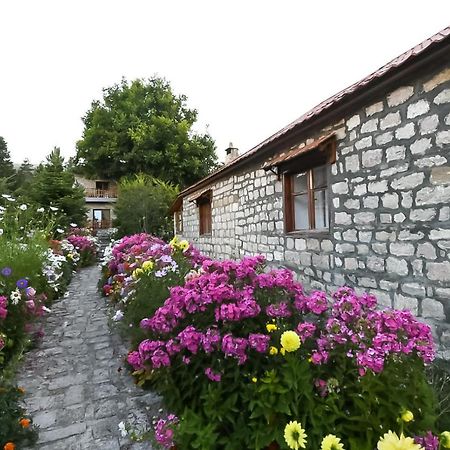 Voskopojë Bujtina Shkodrani B&B 외부 사진