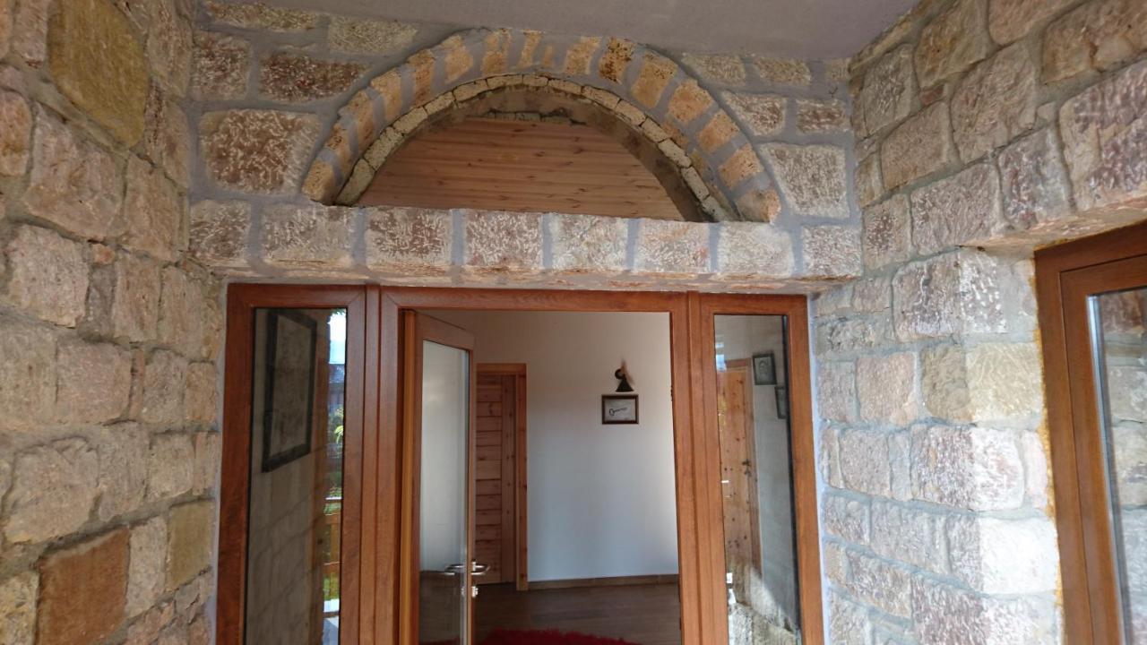 Voskopojë Bujtina Shkodrani B&B 외부 사진
