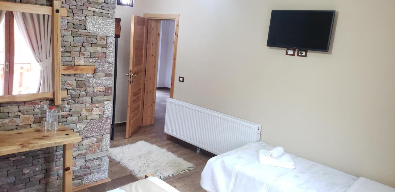 Voskopojë Bujtina Shkodrani B&B 외부 사진