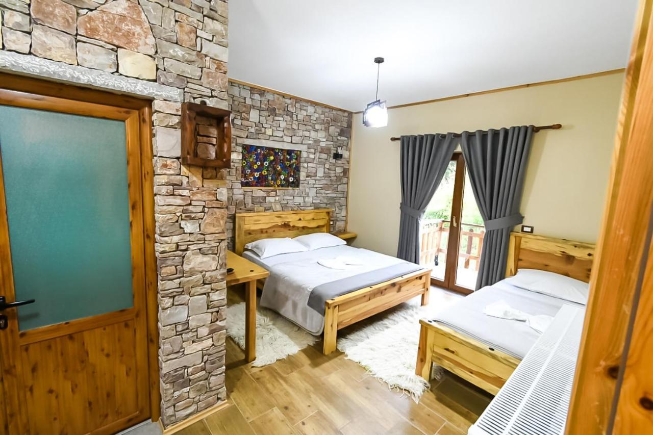 Voskopojë Bujtina Shkodrani B&B 외부 사진