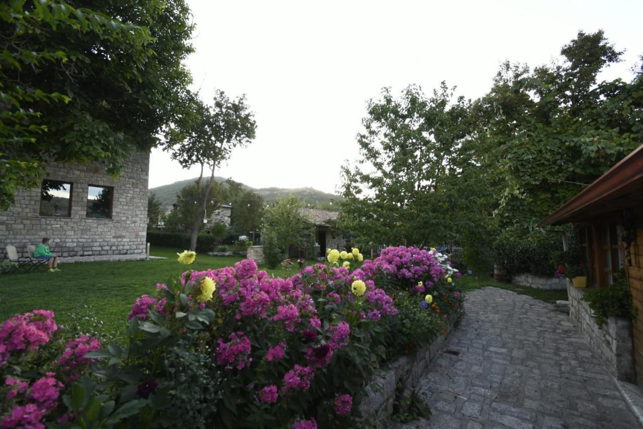 Voskopojë Bujtina Shkodrani B&B 외부 사진